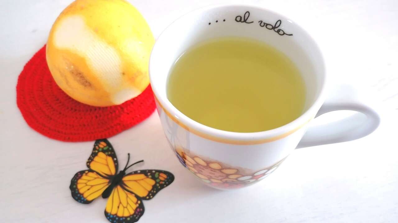 3 tisane digestive al limone: come farle