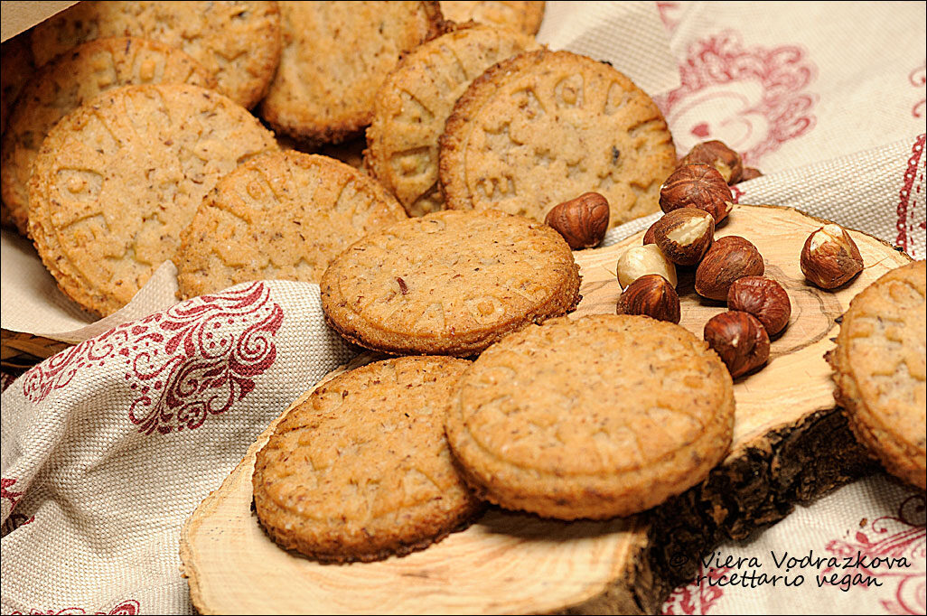 Biscotti di okara di nocciole