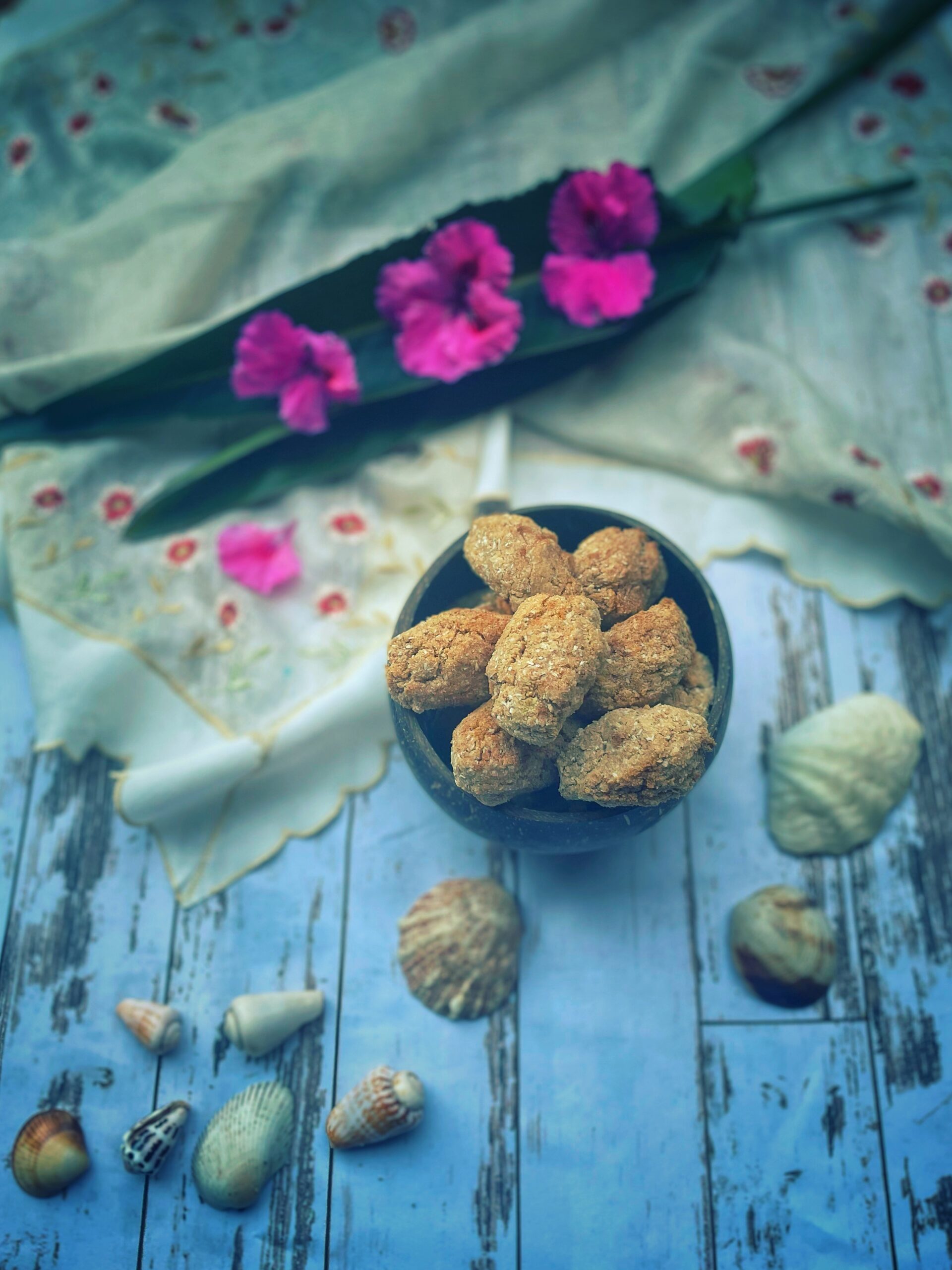 Bolinhos de estudante, dolcetti di tapioca e cocco