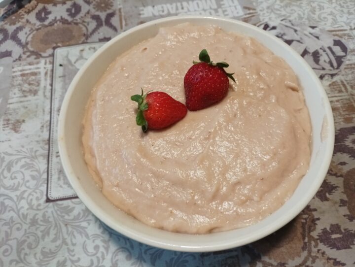 Crema pasticcera alle fragole