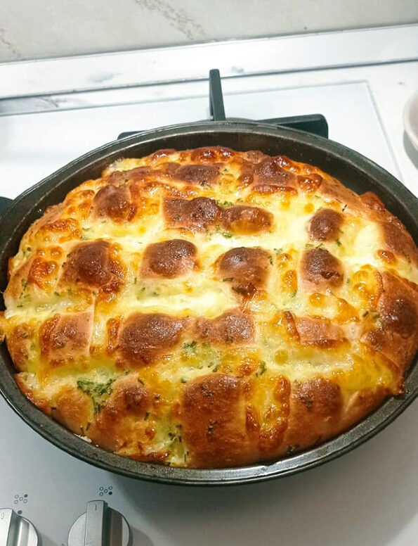 Garlic Mozzarella Bread