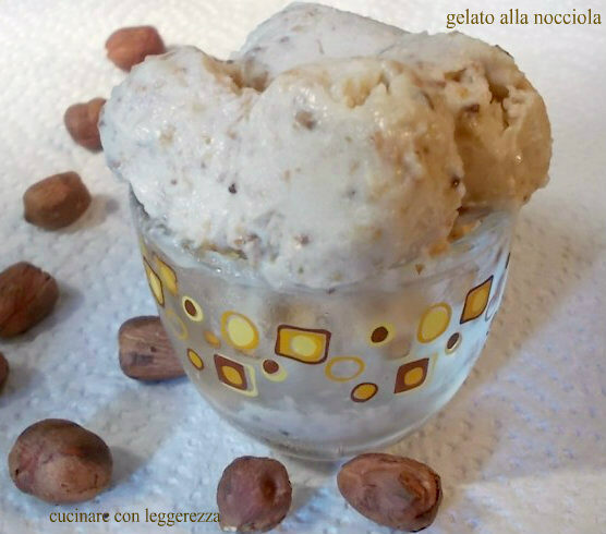 Gelato alla nocciola