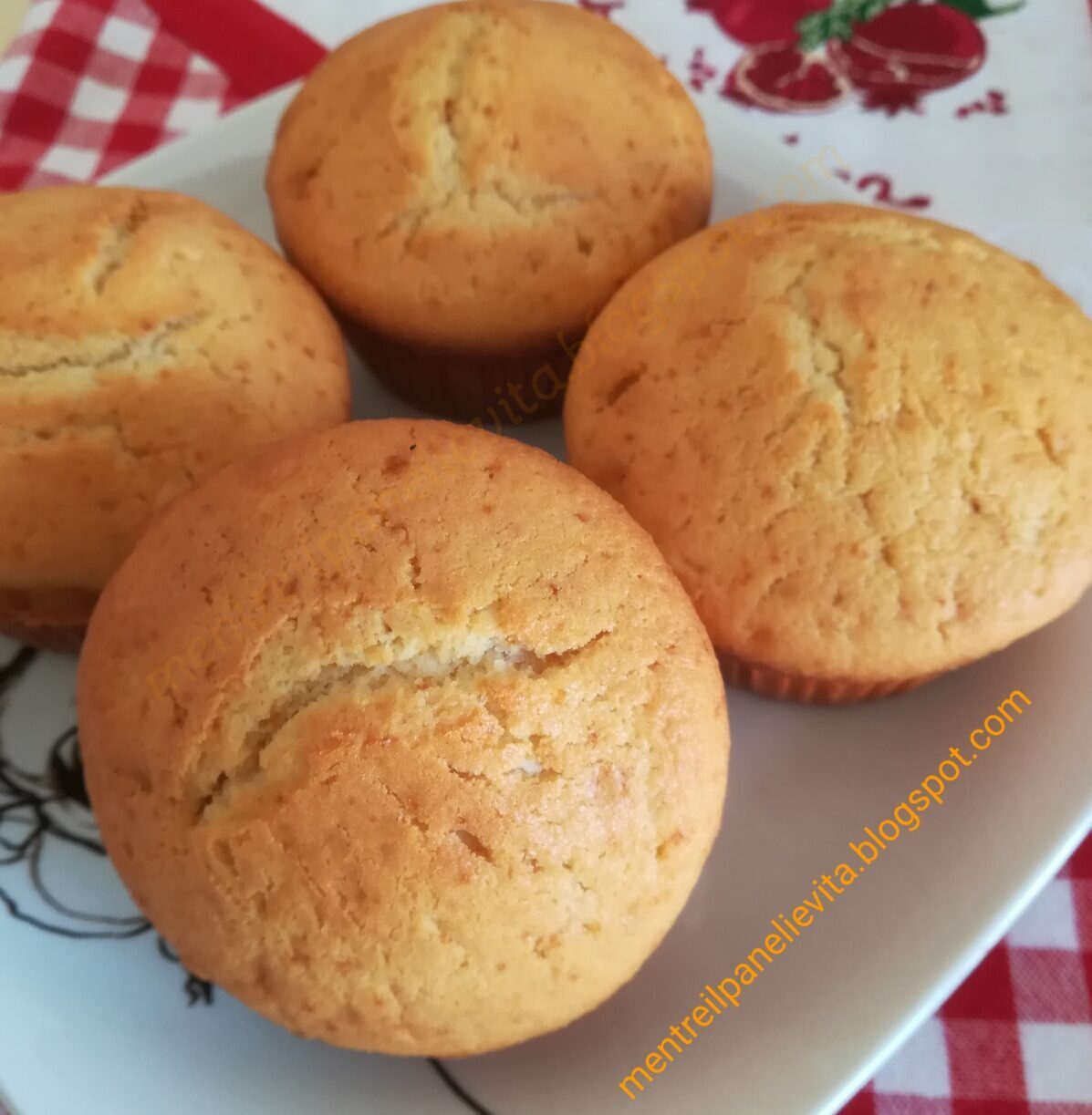 Muffin semplici ripieni