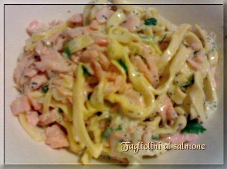Tagliolini al salmone