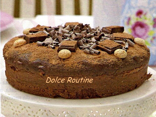 Torta di amaretti e cacao