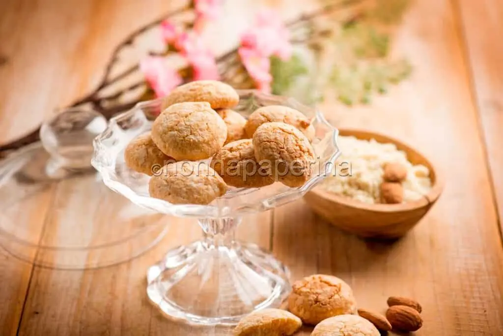 Amaretti sardi