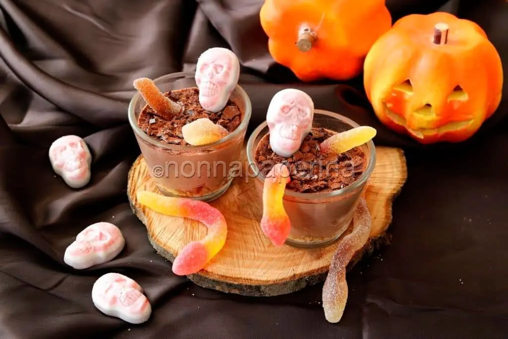 Bicchierini di cheesecake “mostruosi”, per un Halloween spaventoso!