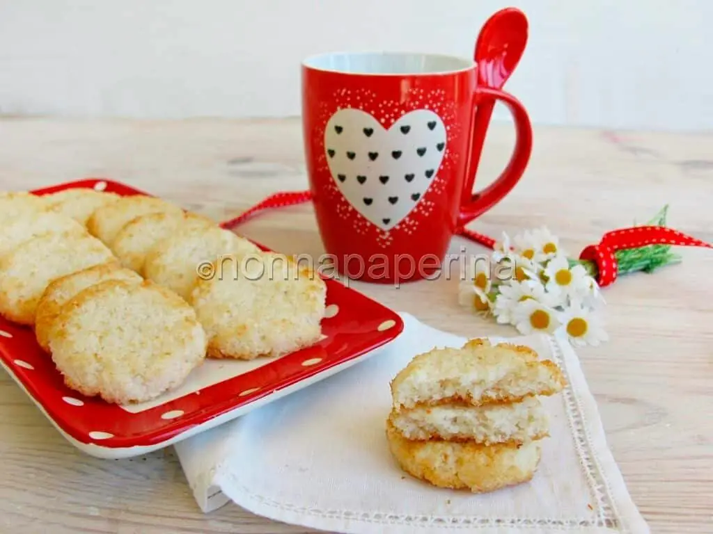 Biscotti al cocco: la colazione sana, gustosa e nutriente