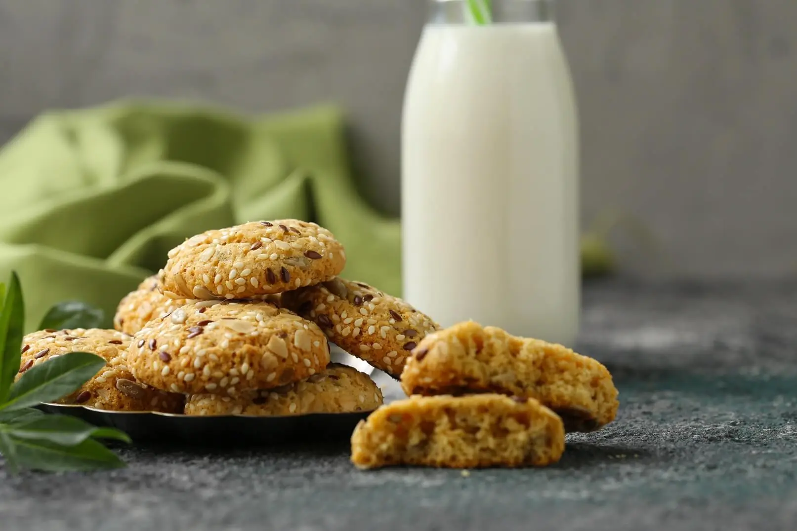 Biscotti allo sciroppo d’acero e semi di lino
