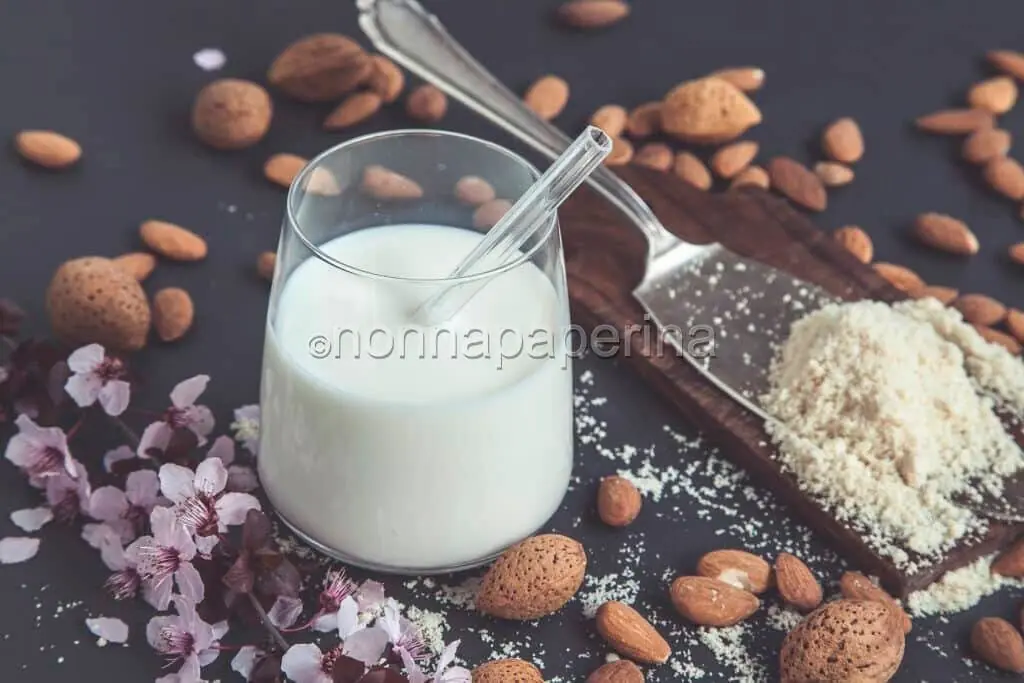 Budino di riso con latte di mandorla, un signor dessert