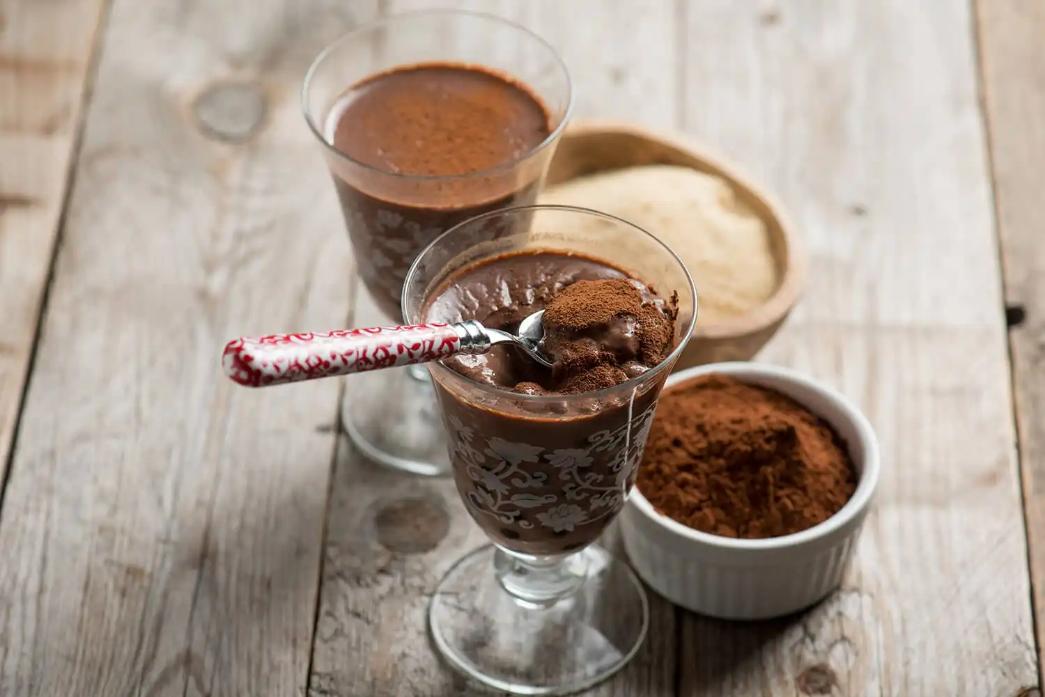 Budino di tapioca al cacao e cardamomo, un dolce tropicale
