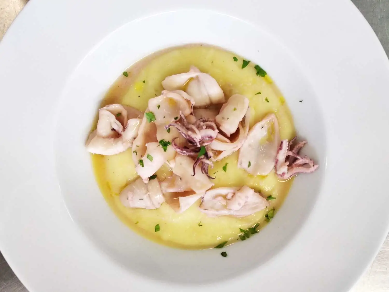 Calamari con purea di patate