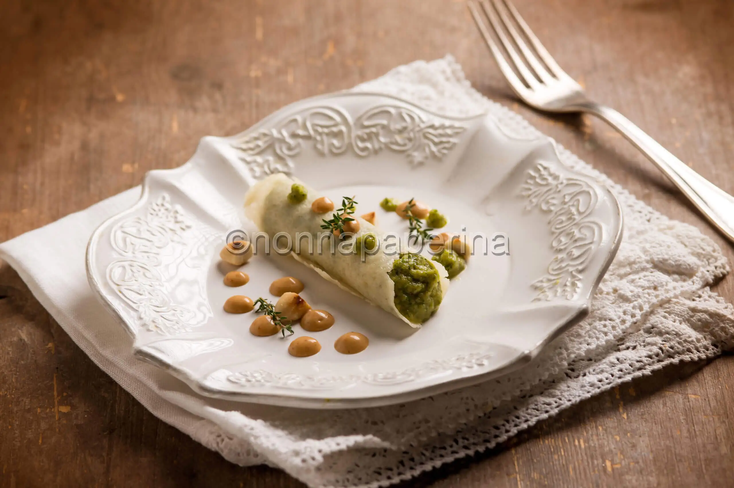 Cannolo di caprino con crema di zucchine, un secondo gourmet