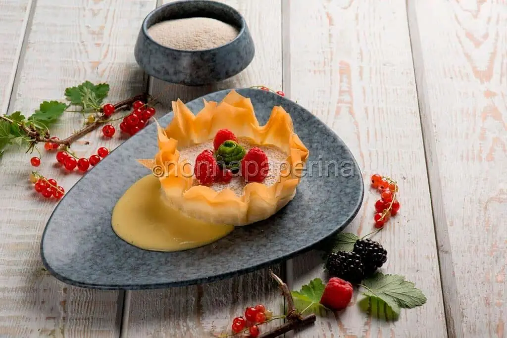 Cestini di fonio con ricotta e frutti di bosco, una vera bontà