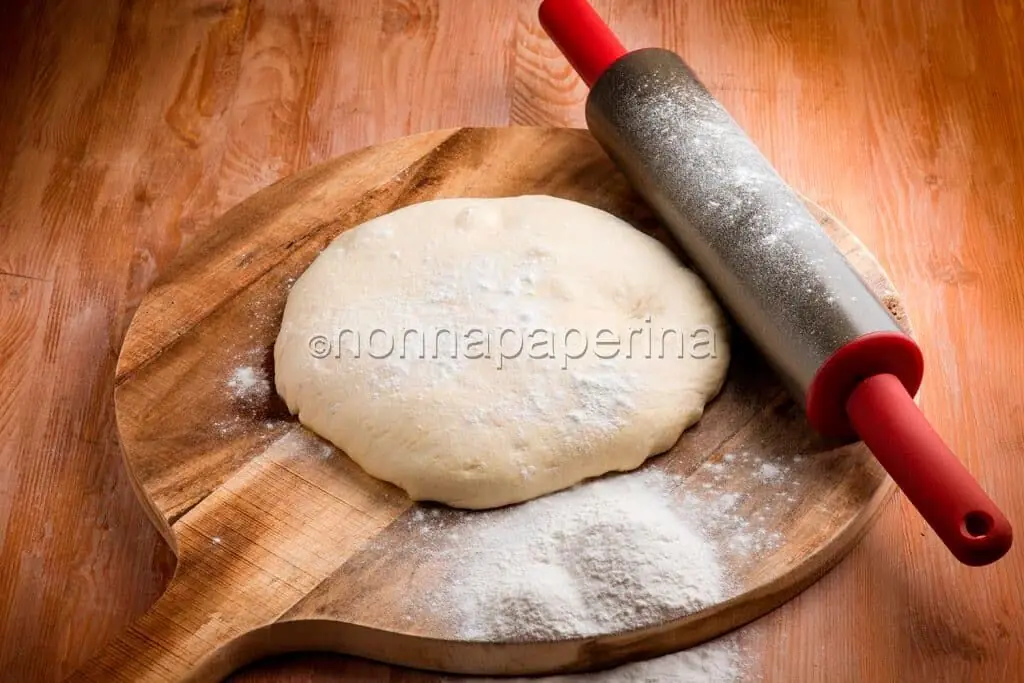 Come preparare un buon impasto per la pizza adatto agli intolleranti