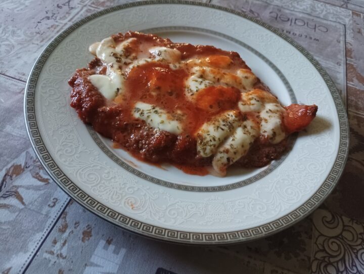 Cotoletta alla pizzaiola