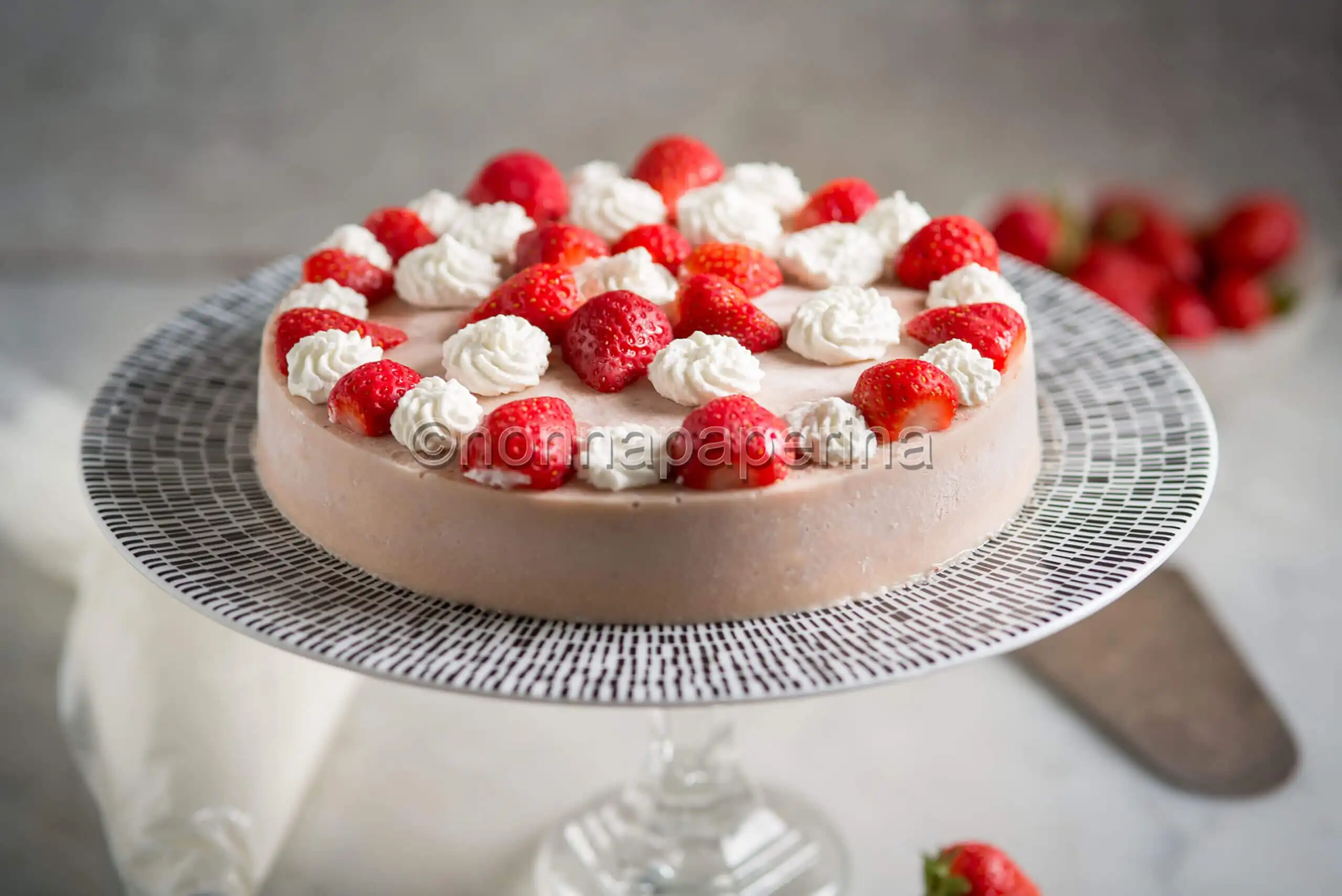 Crema bavarese alle fragole, una variante fruttata