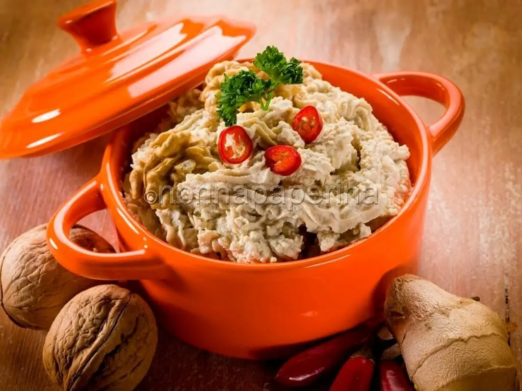 Crema con tofu, noci e zenzero: tanta salute e bontà 