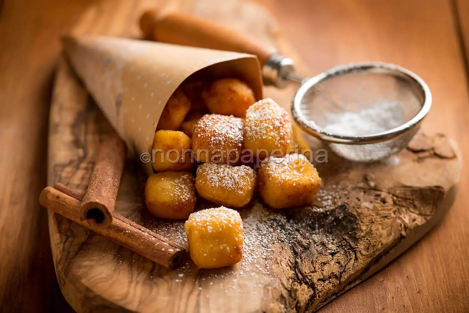 Cremini fritti, dei dolcetti squisiti e facili da preparare