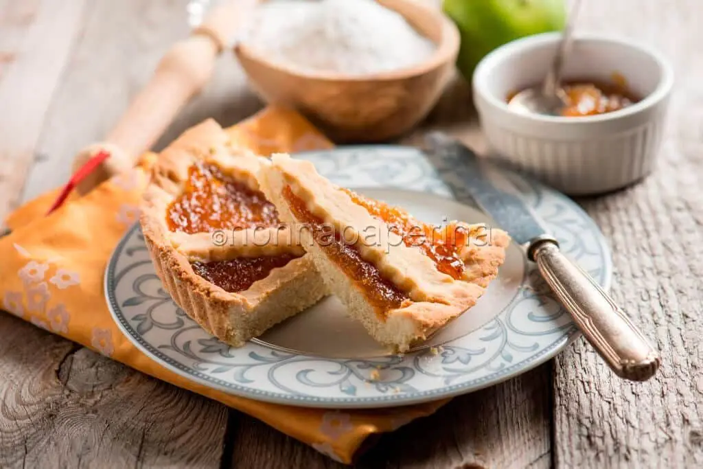 Crostata con bergamotto: il dolce per chi ama i sapori speciali