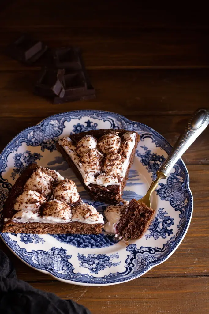Crostata morbida al cacao e cocco