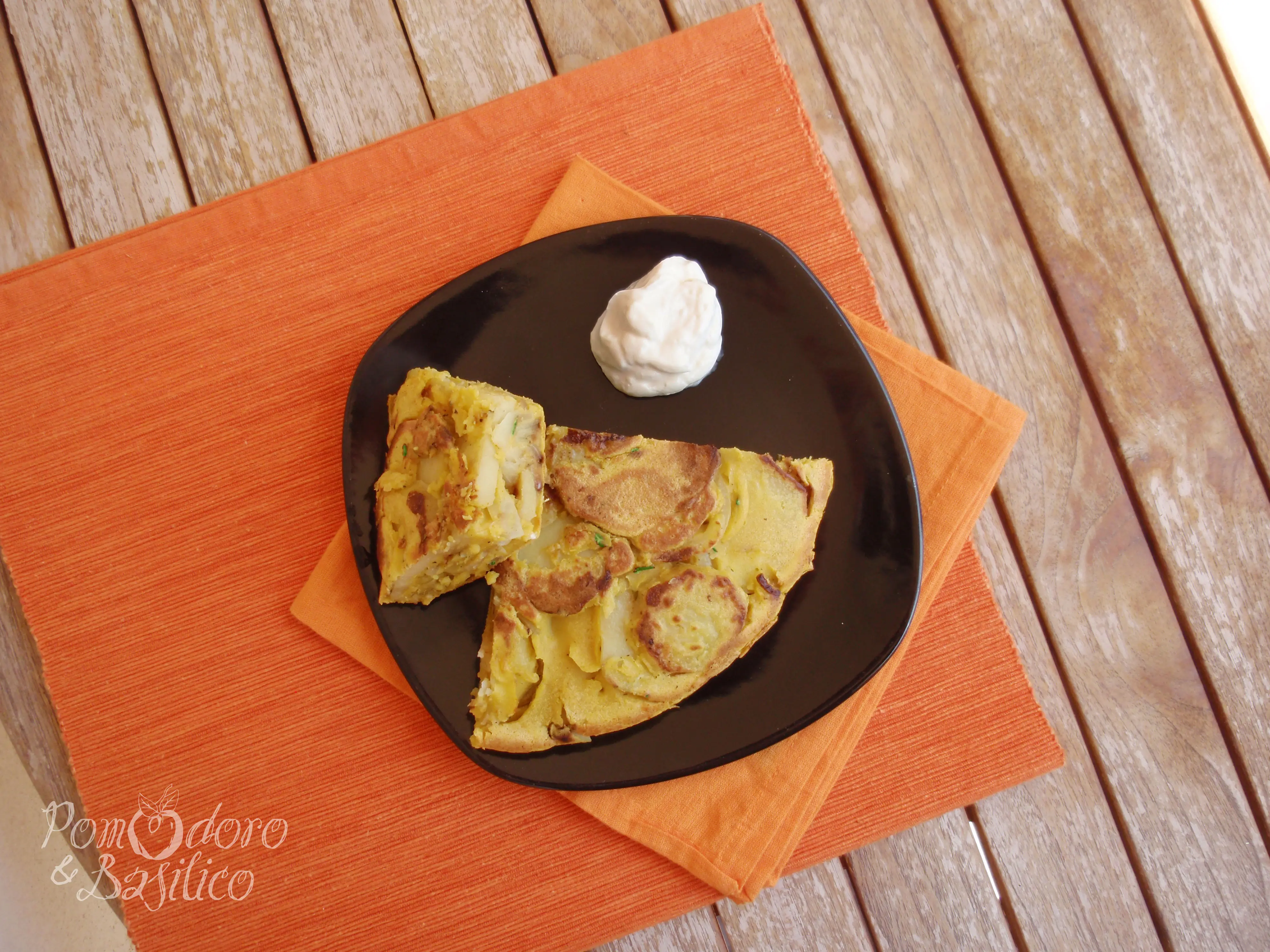 CUCINIAMO ASSIEME – TORTILLA CON SALSA AIOLI