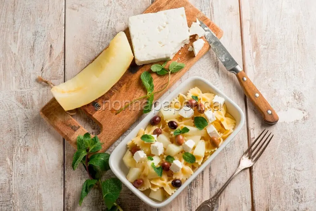 Farfalle con melone bianco, un primo ricco di sapore
