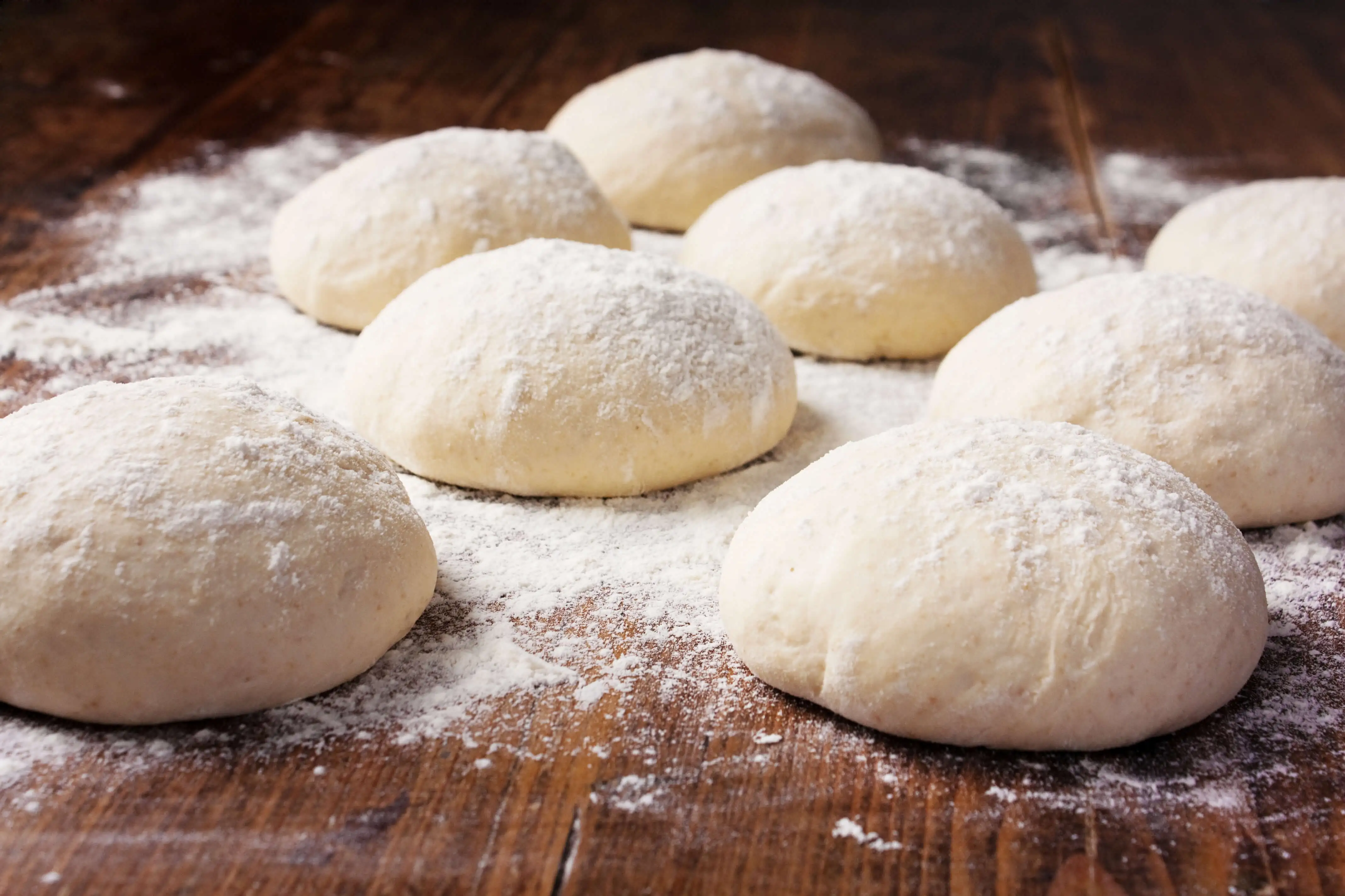 Farina per pizza: guida completa alla scelta della farina perfetta