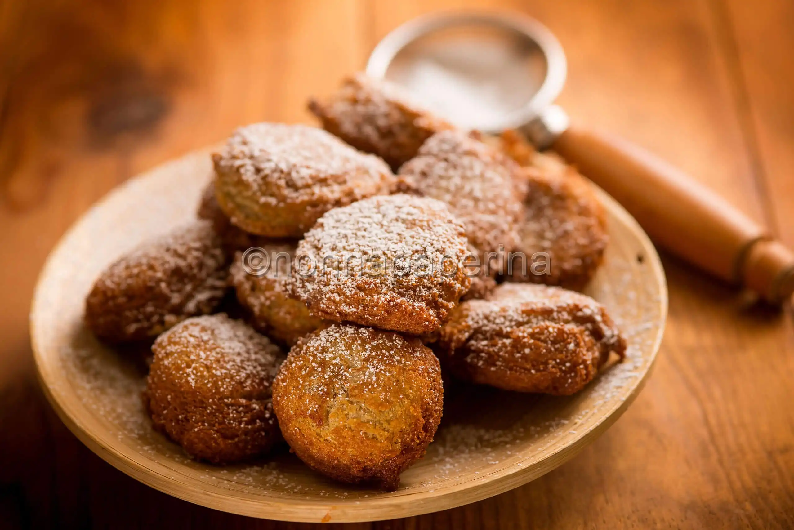 Frittelle di ricotta e farina di patate per un dolce break