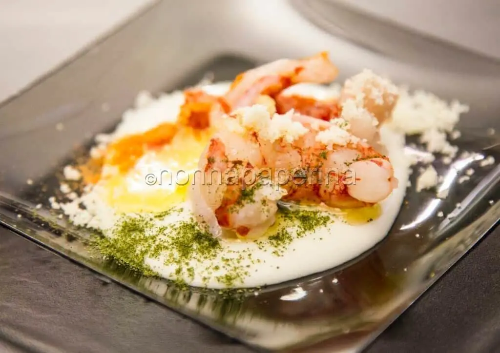 Gamberi in crema di mozzarella alle tre farine