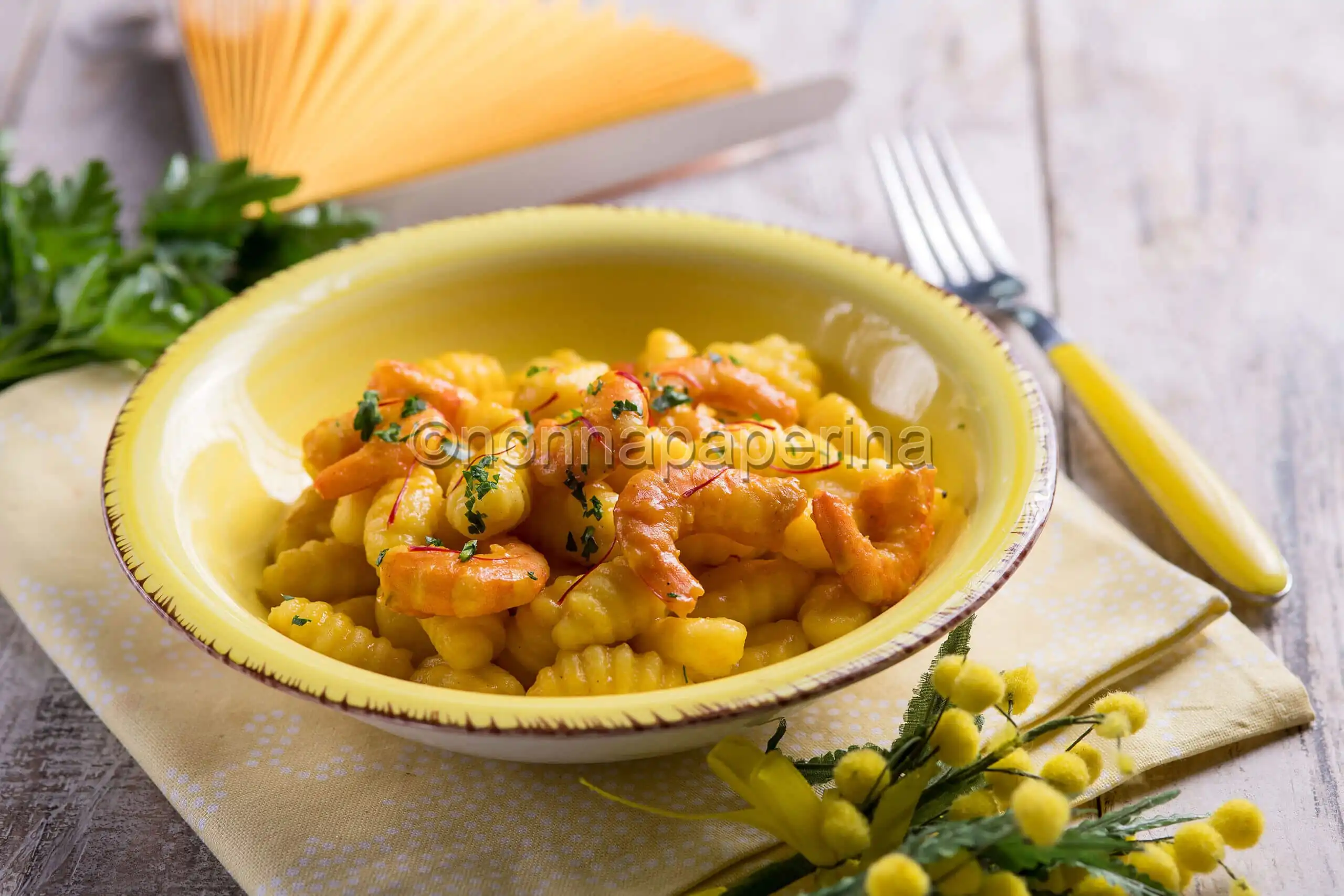 Gnocchetti con gamberetti, un primo per la Festa della Donna