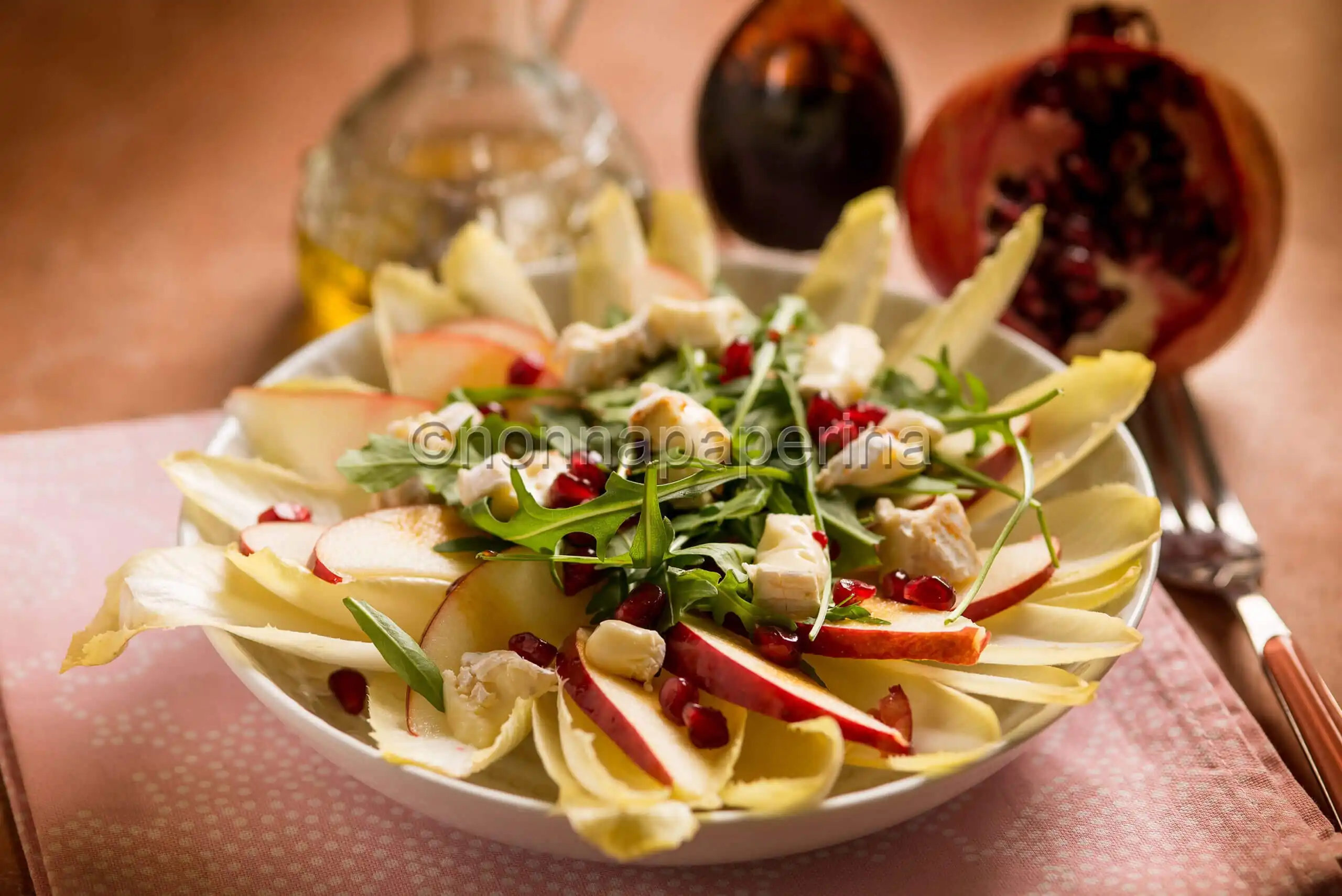 Insalata di Camembert e mele, un piatto dolce e salato