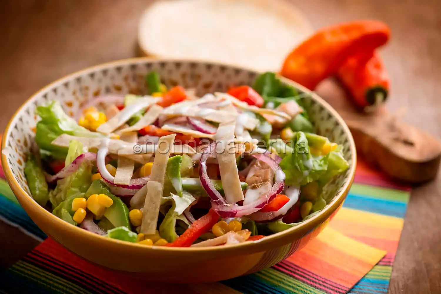 Insalata di pollo: tante varianti per una ricetta sempre leggera