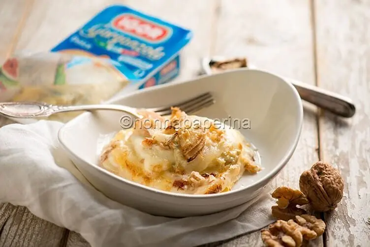 Lasagnette con gorgonzola e pere, una variante agrodolce