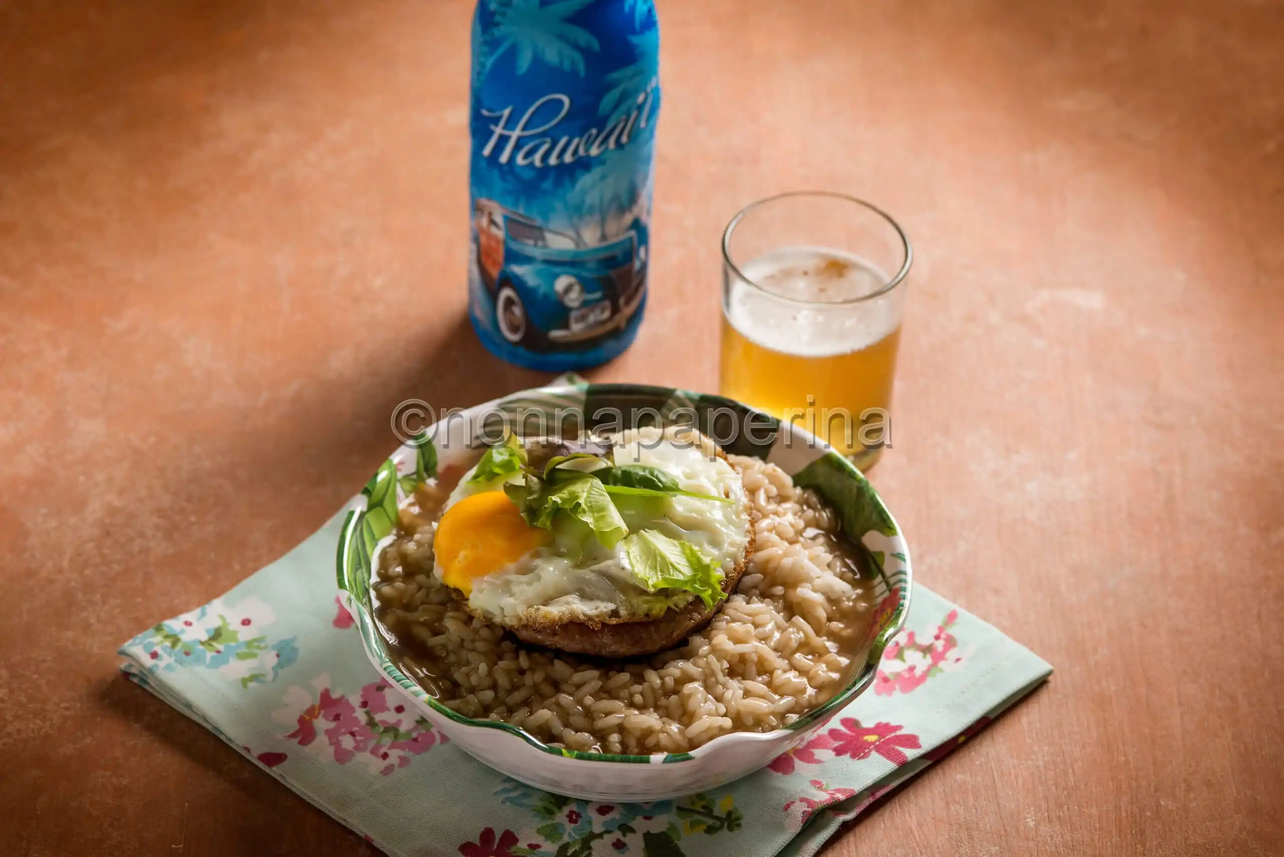 Loco moco, una corposa colazione hawaiana