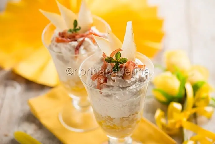 Mousse di prosciutto crudo e pere per la Festa della Donna