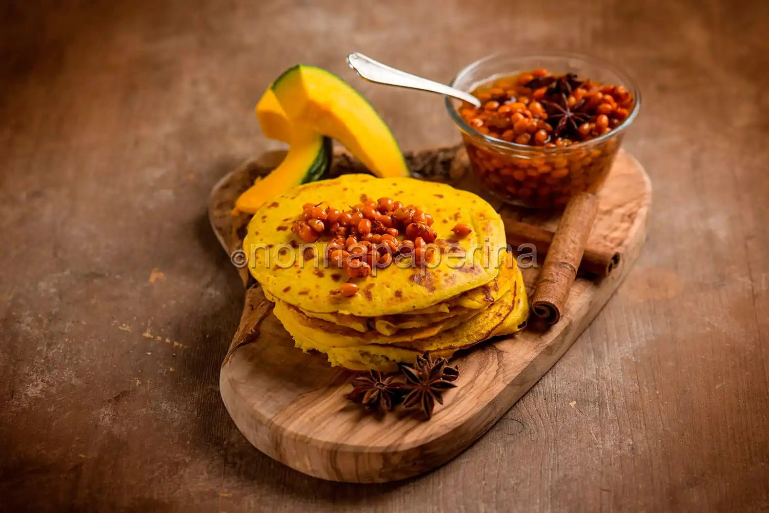 Olady di zucca con olivello spinoso, frittelle gustose