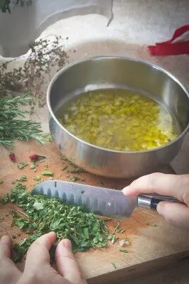 Olio d’erbe delle janas