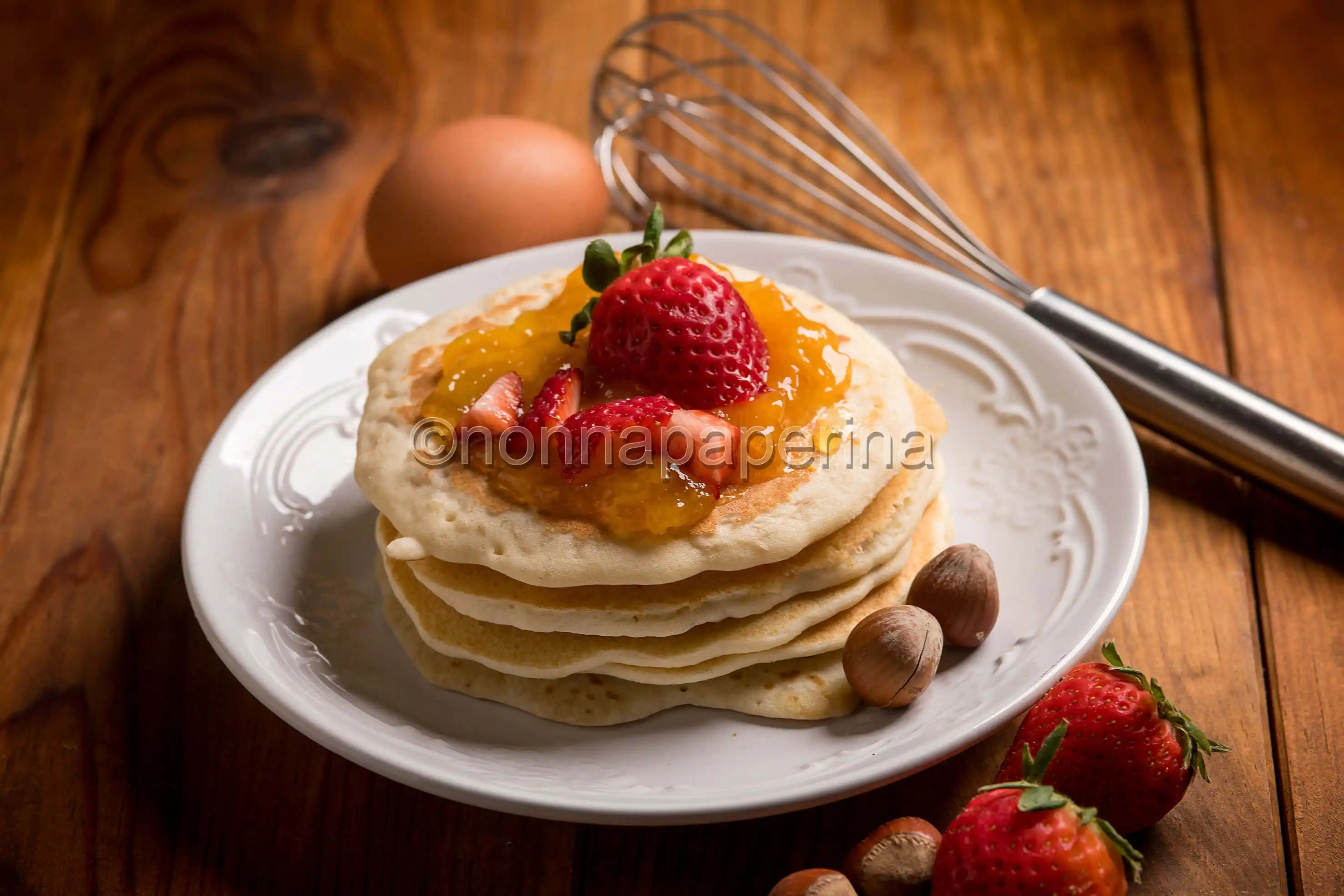 Pancakes alle nocciole, un dolce per una colazione sprint