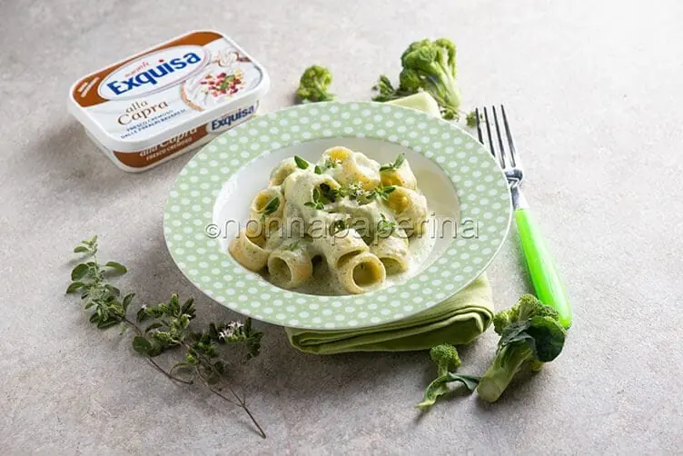 Pasta alla crema di broccoli, un piatto da leccarsi i baffi