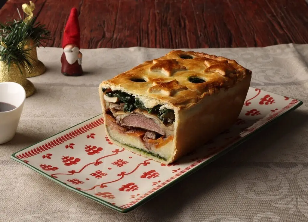 Pasticcio in crosta con piccione per un Natale gourmet