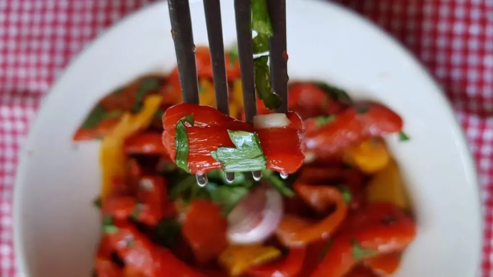 Peperoni arrosto (pipindune arrost)