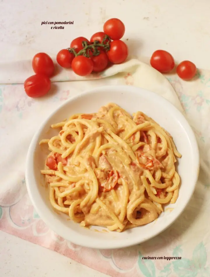 Pici con pomodorini e ricotta