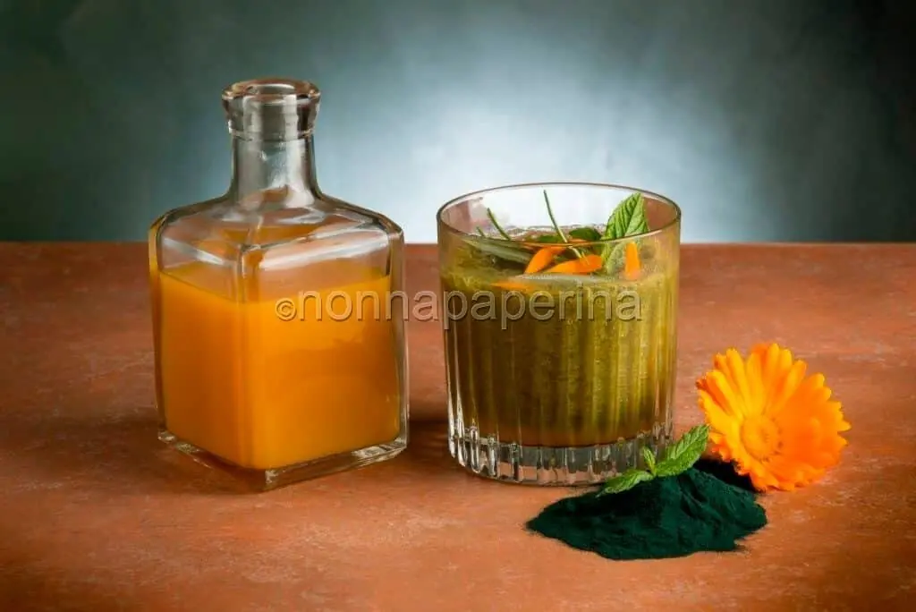 Pieno di vitamine: frullato di succo di mela e mango