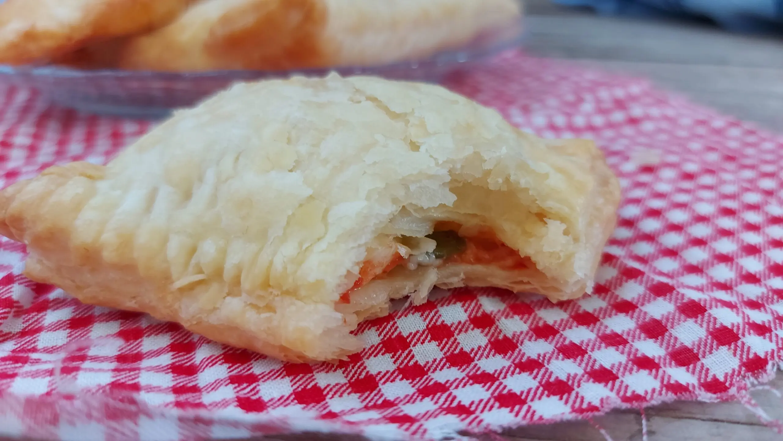 Pizzette di Sfoglia Cagliaritane