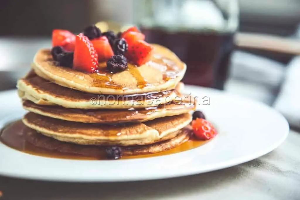 Prepariamo i pancake senza glutine, lattosio e a basso contenuto di nichel