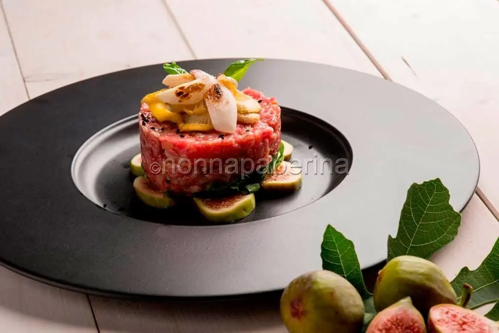 Qualcosa di originale? Tartare di wagyu, olio allo zenzero e salsa d’ostriche