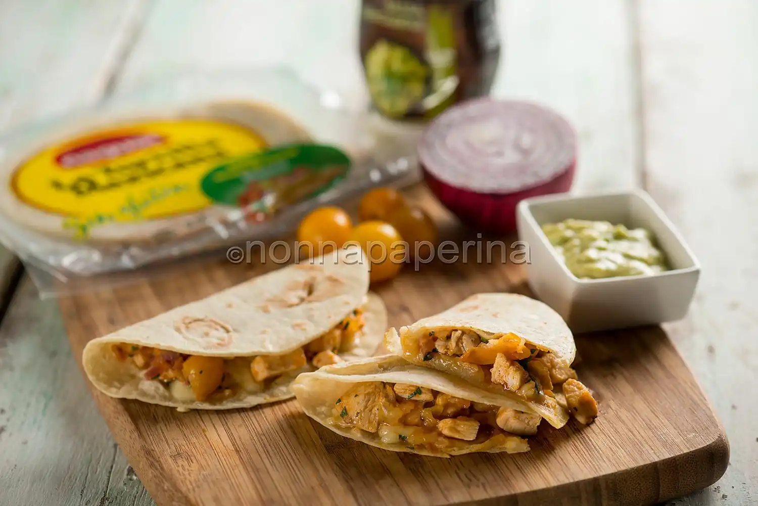 Quesadillas con pollo per valorizzare le celebri tortillas