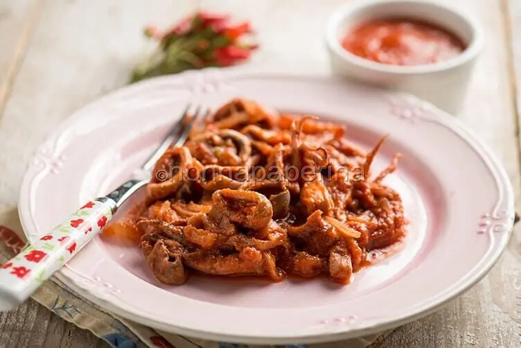 Ricetta dei totani in umido: piatto leggero e sfizioso