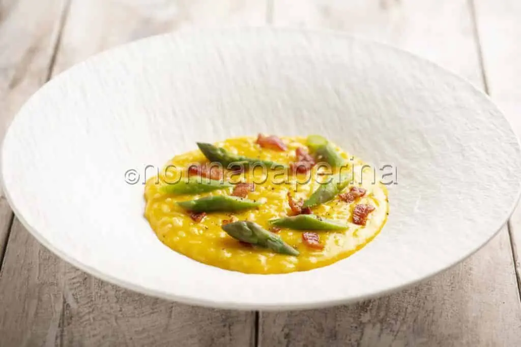 Risotto alla carbonara con asparagi